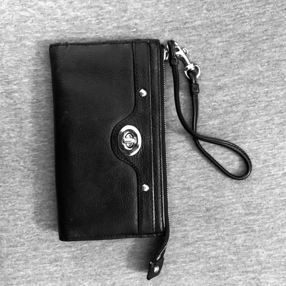 Coach leather wristlet - Picture 1 of 2